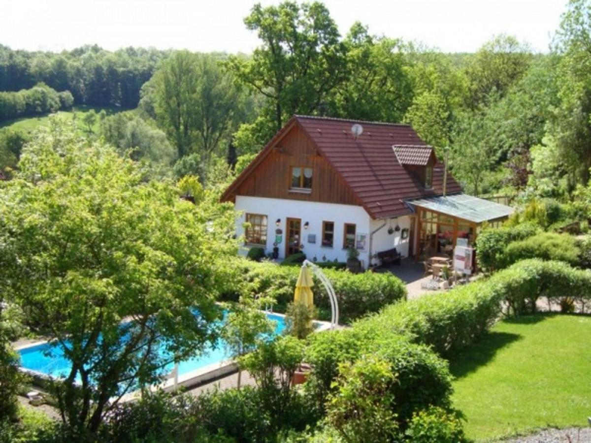 Spacious Apartment In The Green Bruchttal Bredenborn 外观 照片